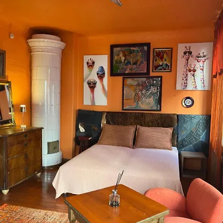 Vintage Studio In The Center Apartment *