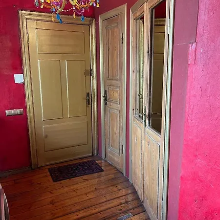 דירה Vintage Studio In The Center *
