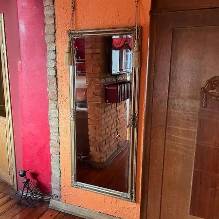 Vintage Studio In The Center Apartment *